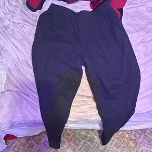 man’s Lululemon size small black sweatpants